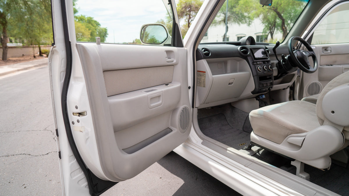 2001 Toyota bB Open Deck | #002645  | 210,000 KM
