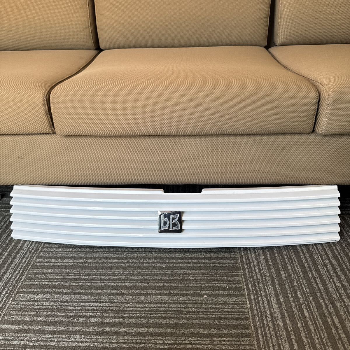 Toyota bB Grille - white