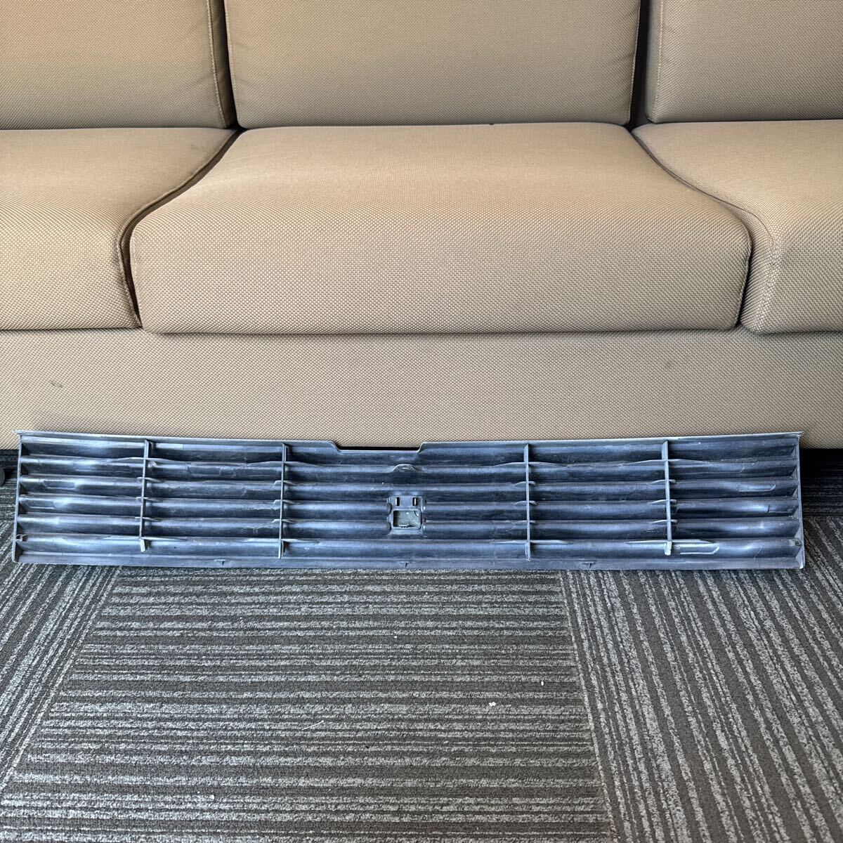 Toyota bB Grille - white