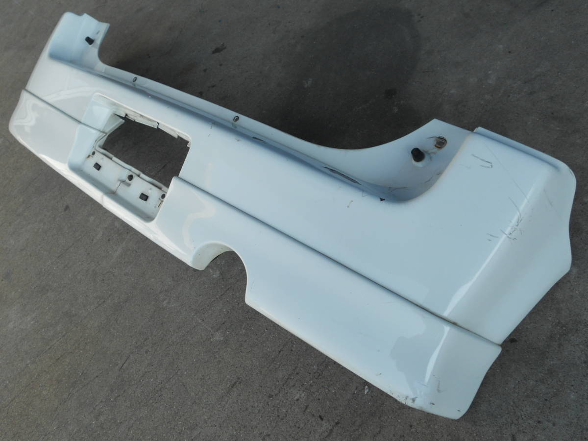 Toyota bB Rear early bumper white