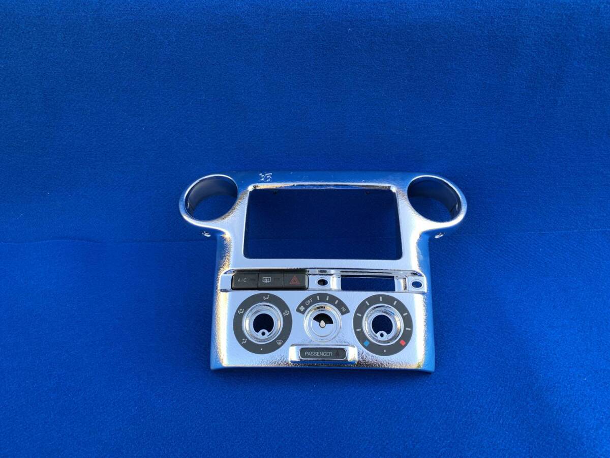 Toyota bB NCP30-Series Chrome Audio and Navigation Panel