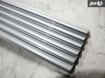 Toyota bB Grille - white