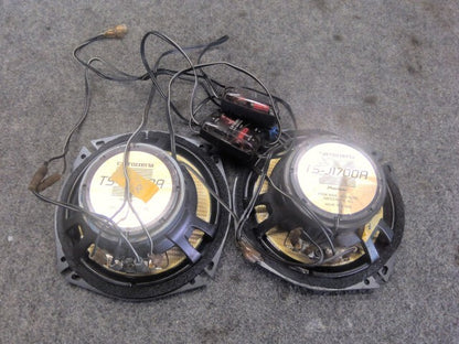 Toyota bB Carrozzeria Speakers