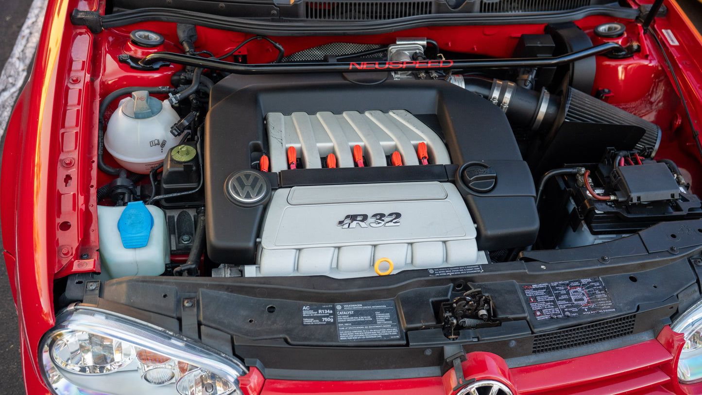 2004 Volkswagen R32 – Tornado Red / Koenig Leather | Tastefully Upgraded | Enthusiast-Owned